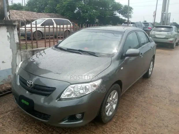 Toyota Corolla 1.4 Advanced 2009 - Gray - 1