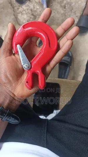 8mm Eye Hook Direct to Chain, 2 Ton Capacity