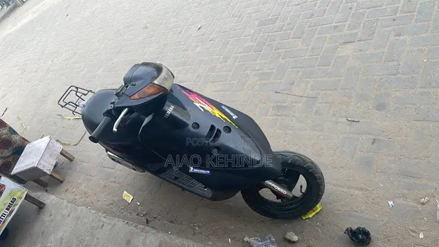 1993 Yamaha Gear Scooter - Gray - 1