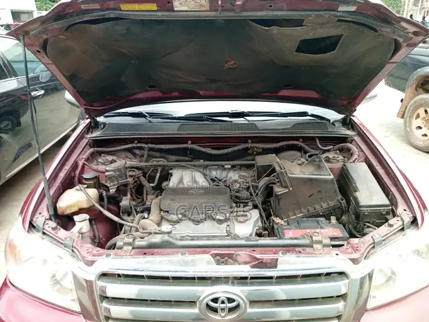 Toyota Highlander 2002 Red - 1