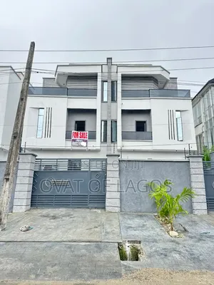 4 Bedroom Duplex da BQ a Lekki Phase 1 Sayarwa
