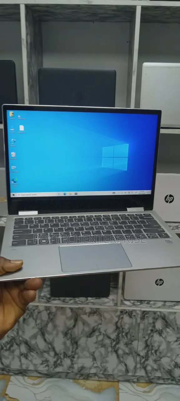 Lenovo Yoga 710 Laptop 8GB RAM, Intel Core i5, 256GB SSD - 1