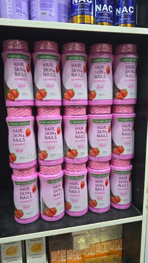 Nature's Bounty Strawberry Hair, Skin & Nails Gummies