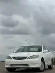 Toyota Camry 2005 White - 4