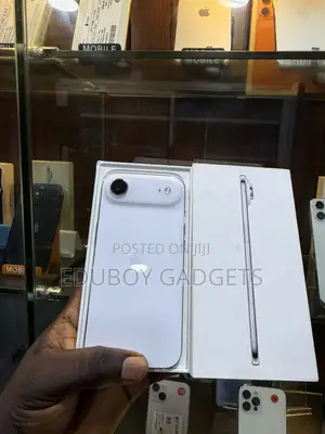 Apple iPhone 17 Air 256GB Silver