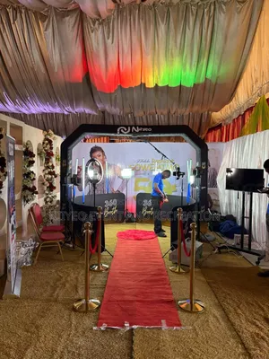 Overhead 360 Photobooth Rental