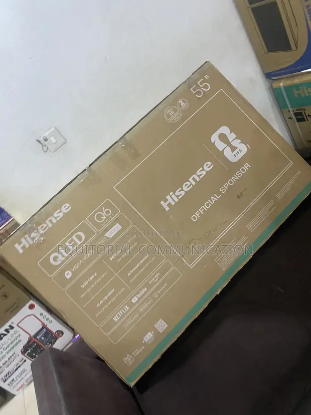 Hisense 55" QLED Smart Home Cinema TV - 1