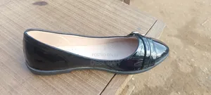 Gucci Classic Black Leather Flats - Size 41-44