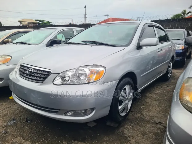 Toyota Corolla 2008 Gray - 1