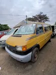 Volkswagen Transporter 1999 Yellow - 3