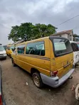 Volkswagen Transporter 1999 Yellow - 4