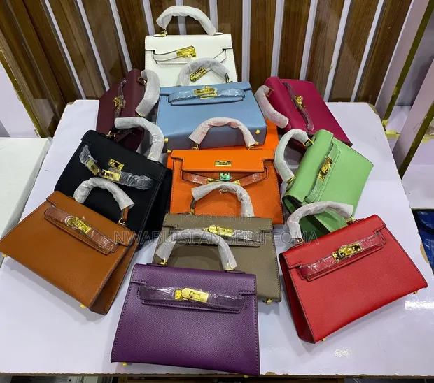 Hermès Mini Kelly Handbag - 1