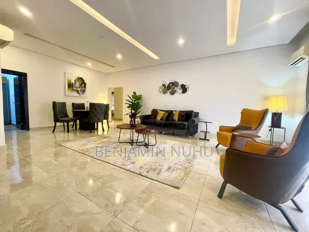 Gidan Wanka Mai Dakuna 3 da Aka Zuba kayan daki a Victoria Island don haya - 1