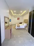 Gidan Wanka Mai Dakuna 3 da Aka Zuba kayan daki a Victoria Island don haya - 5