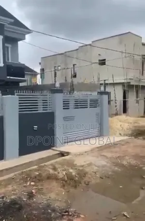 Kashi ɗaya na fili da C of O a yankin Aboru