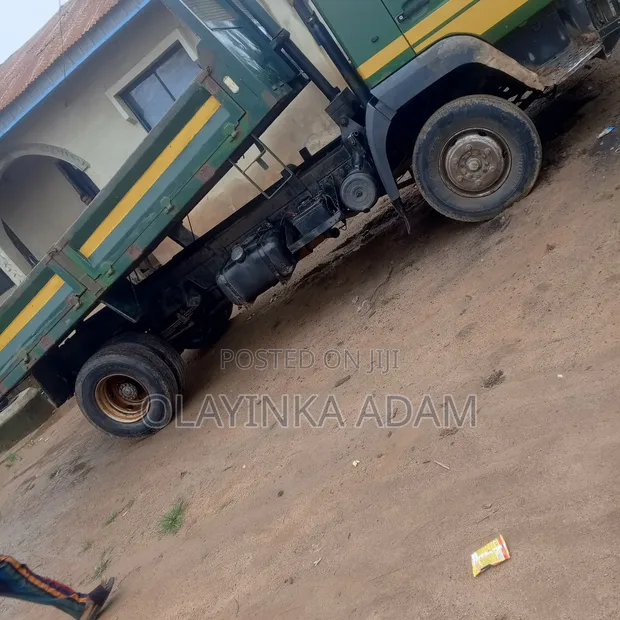 MAN Diesel Dump Truck 2008 Green - 1