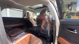 Lexus RX 350 2013 Zinariya