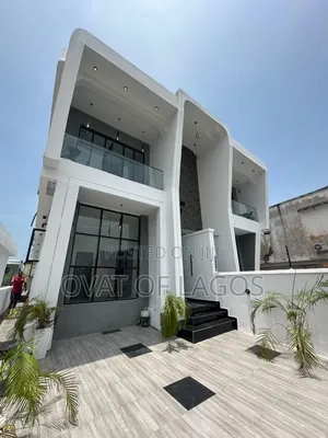 5-Bedroom Duplex da Pool & BQ a Lekki Palm City, Ajah