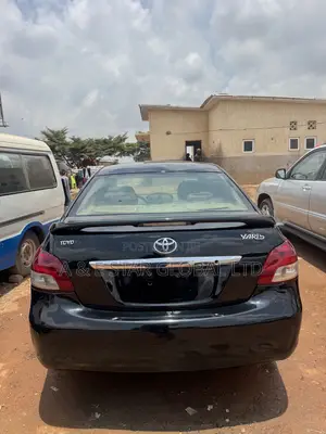 Toyota Yaris 2008 Black