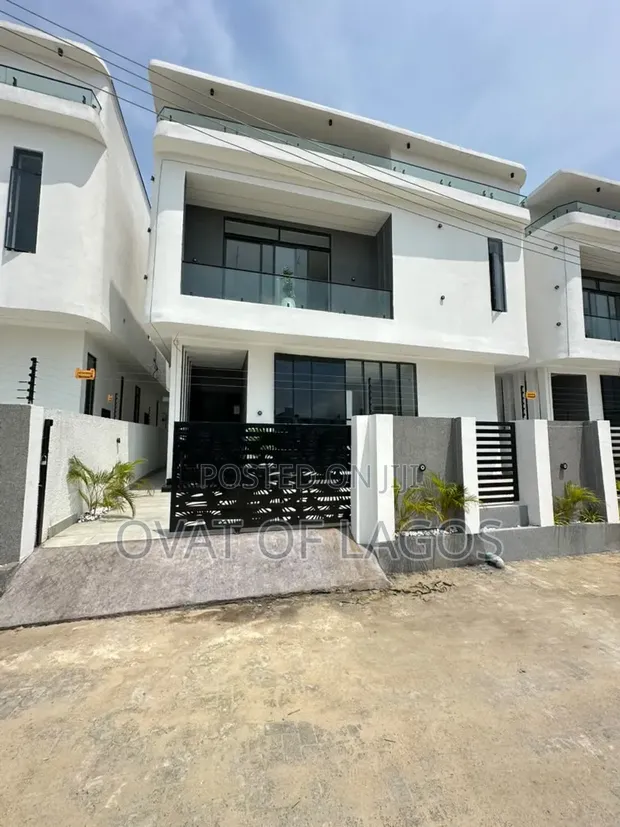 4 Bedroom Duplex with BQ for Sale in Ajah, Lagos - 1