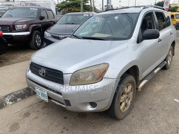 Toyota RAV4 2008 Silver - 1