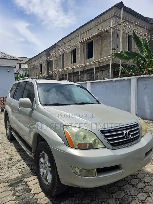 Lexus GX 470 2004 Silver - 1