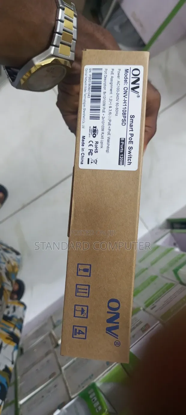 ONV 8-Port Smart PoE Switch - 1
