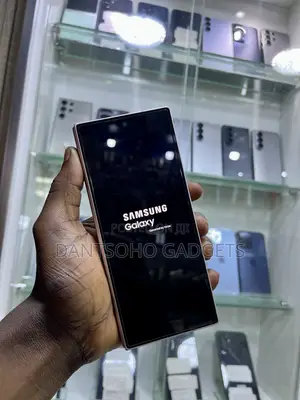 Samsung Galaxy Z Fold6 512GB Pink (Fuskar Ciki Ba Ta Aiki)