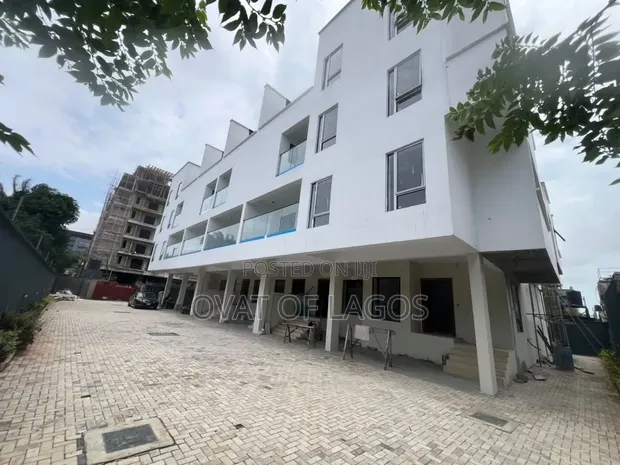 4 Bedroom Duplex for Sale, Victoria Island - 1