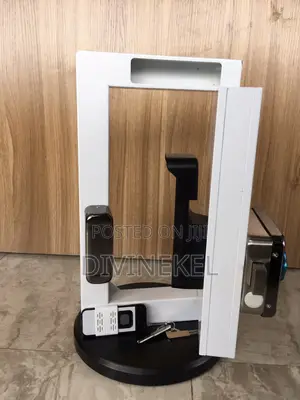 Premium Feel Smart Door Lock - Brand New