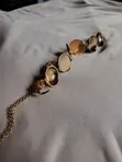 Golden Luxury Vintage Style 4-Photo Folding Locket - 3