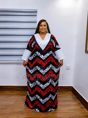 Kyakyawan Ankara Maxi Gown Mai Dutsen Lace