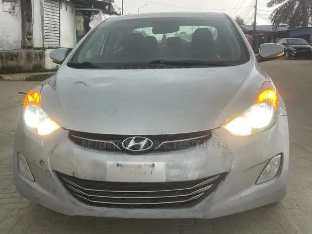 2013 Hyundai Elantra Limited Sedan - Silver - 1