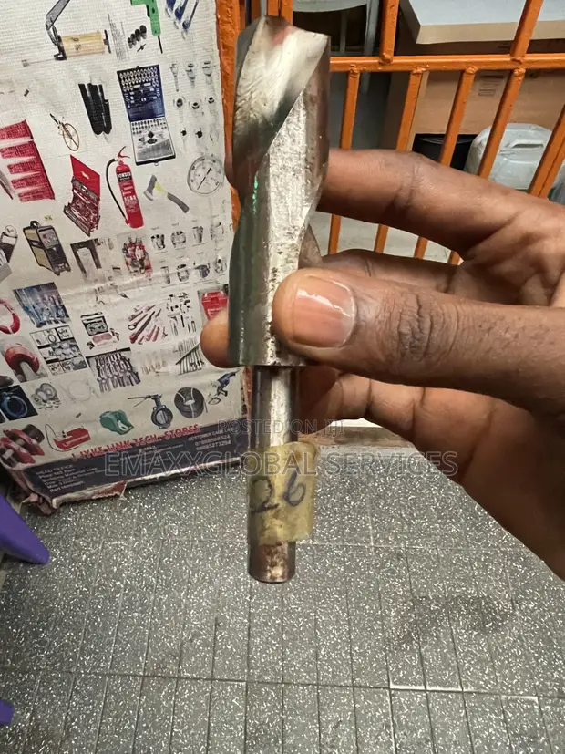 HSS Twist Drill Bit 26mm (Reducer Head 13mm/1⁄2 Inch) - 1