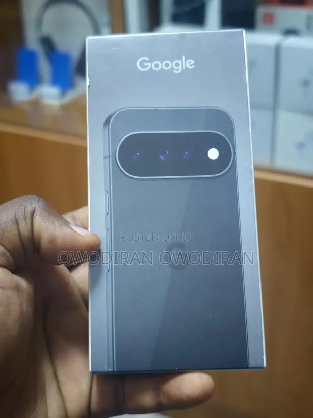 New Google Pixel 11 256GB Black - 1
