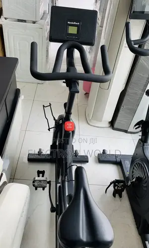 NordicTrack Commercial Studio Cycle