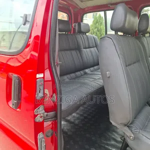 2004 Toyota HiAce Bus - Red