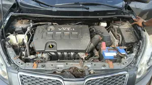 Pontiac Vibe 1.8L Hatchback 2010 Gray