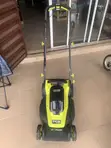 Ryobi 33cm Na'urar Yanke Ciyawa ta Lantarki - 1