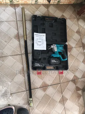 Battery Concrete Vibrator Machine (Sabon Hannu)