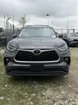 Toyota Highlander XLE 2021 Gray - 3