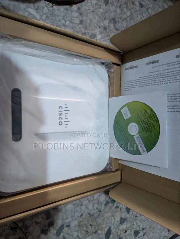 Cisco WAP 551 Wireless Access Point - 1