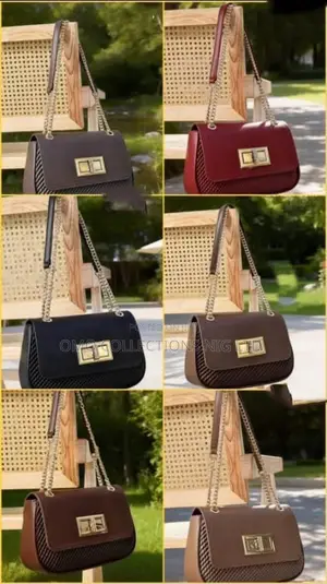 Luxury Women's Leather Handbag with Gold Chain Strap