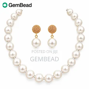 Pearl Elegance Necklace Set