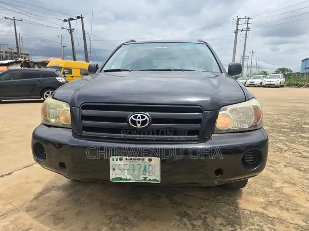 Toyota Highlander 2005 Black - 1