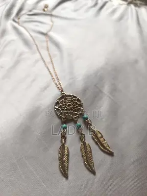 Trendy Golden Dreamcatcher Pendant Necklace