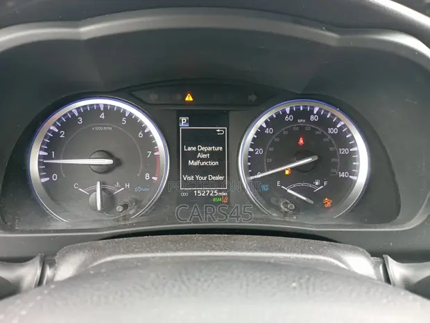 Toyota Highlander 2019 Launin Fari - 1