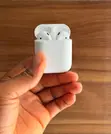 Gaskiyar Apple AirPods 2 - 1