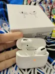 Gaskiyar Apple AirPods 2 - 2