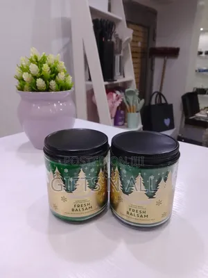White Barn Fresh Balsam Scented Candle